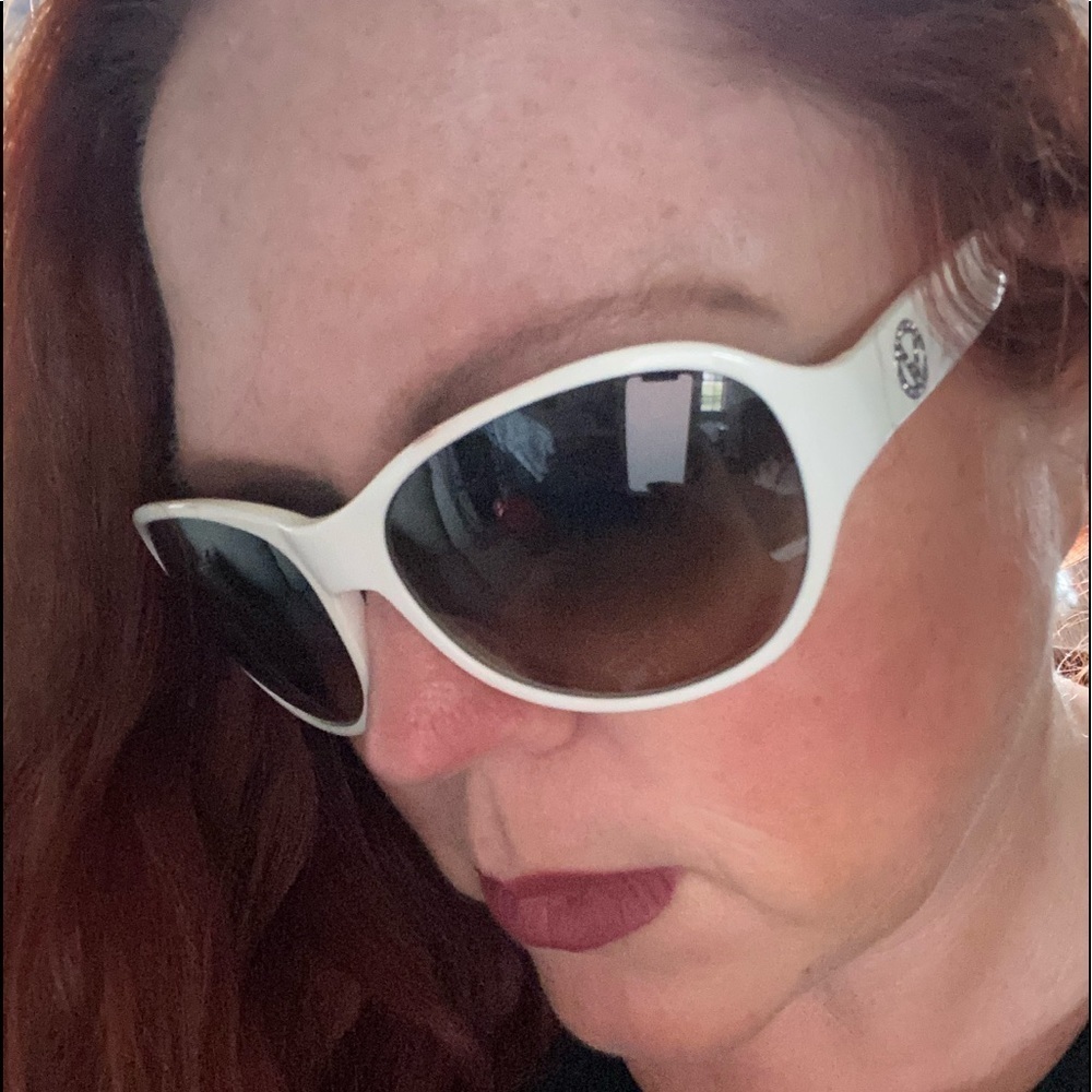 Valentino Women’s Sunglasses White w/ red Case